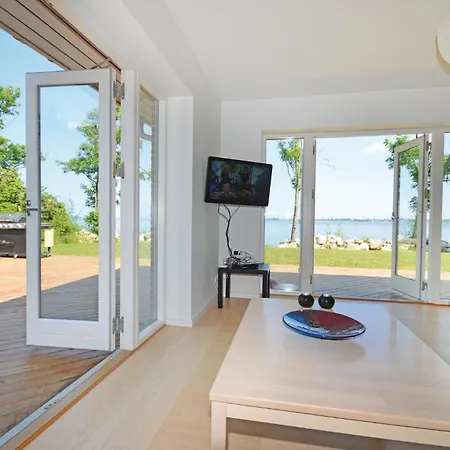 5 Bedroom Nice In Torrig L
